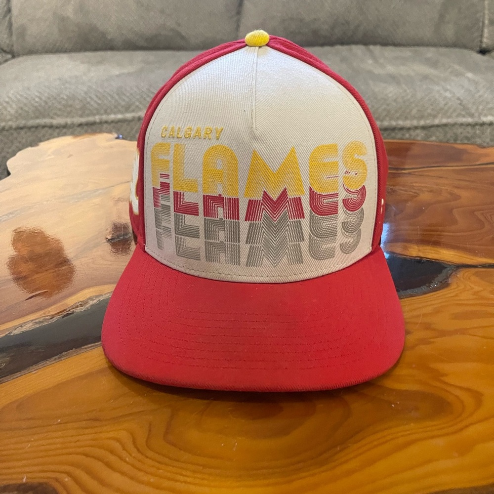 Calgary Flames Red and Yellow Party Hat